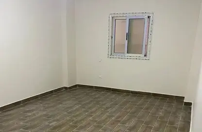 Apartment - 3 Bedrooms - 2 Bathrooms for rent in Al Gezira St. - South Investors Area - New Cairo City - Cairo