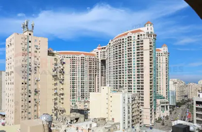 Apartment - 3 Bedrooms - 2 Bathrooms for sale in Zezenia - Hay Sharq - Alexandria