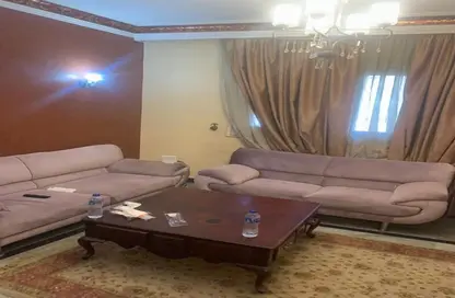 Apartment - 3 Bedrooms - 3 Bathrooms for sale in Makram Ebeid St. - 6th Zone - Nasr City - Cairo
