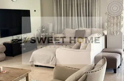Villa - 4 Bedrooms - 5 Bathrooms for sale in Mivida - 5th Settlement Compounds - The 5th Settlement - New Cairo City - Cairo