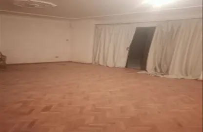 شقة - 3 غرف نوم - 3 حمامات للبيع في مصر الجديدة - القاهرة