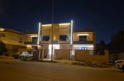 شقة - 3 غرف نوم - 3 حمامات للبيع في شارع البستان - الحي التاسع - الشيخ زايد - الجيزة