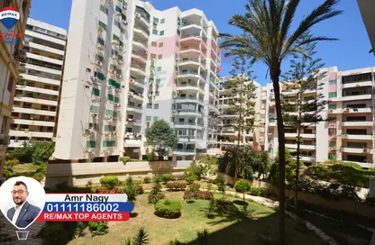 Apartment - 3 Bedrooms - 2 Bathrooms for sale in Corniche Al Maamoura - Al Maamoura - Hay Than El Montazah - Alexandria