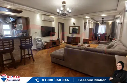 Apartment - 3 Bedrooms - 1 Bathroom for sale in Victor Ammanuel Square - Smouha - Hay Sharq - Alexandria