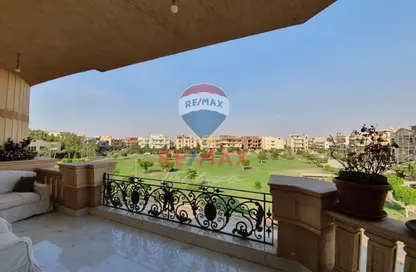 Villa - 7+ Bedrooms - 7+ Bathrooms for sale in Obour City - Qalyubia
