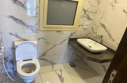 Apartment - 3 Bedrooms - 2 Bathrooms for sale in Sarai - Mostakbal City Compounds - Mostakbal City - Future City - Cairo