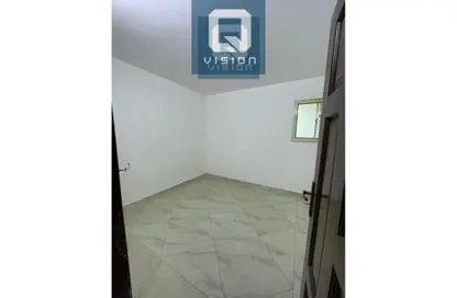 Apartment - 4 Bedrooms - 2 Bathrooms for rent in 50th Street - Zahraa El Maadi - Hay El Maadi - Cairo