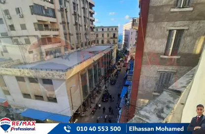 مساحات مكتبية - استوديو - 1 حمام للايجار في شارع صفيه زغلول - محطة الرمل - حي وسط - الاسكندرية