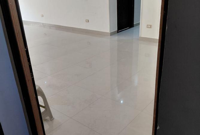 8211279 - Property Main Image