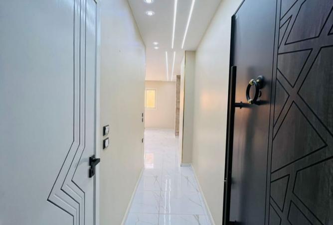 8192105 - Property Main Image