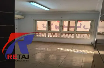 Co-Working Space - Studio - 7 Bathrooms for rent in Abbas Al Akkad St. - 1st Zone - Nasr City - Cairo