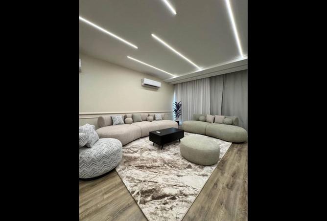 8154201 - Property Image 2