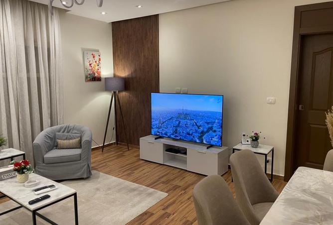 8063615 - Property Image 2