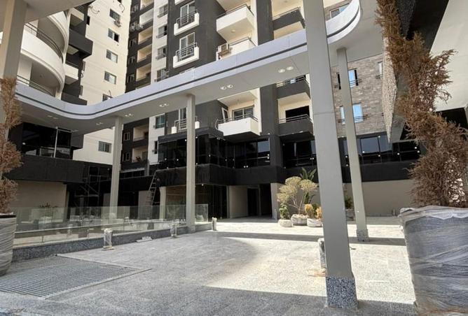 8441004 - Property Image 2