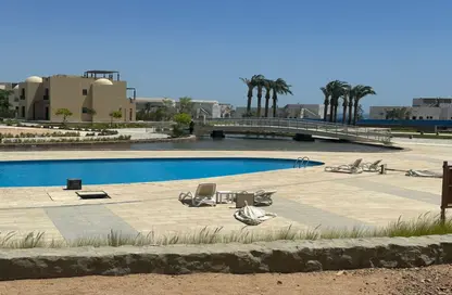 Chalet - 3 Bedrooms - 2 Bathrooms for sale in Makadi Orascom Resort - Makadi - Hurghada - Red Sea