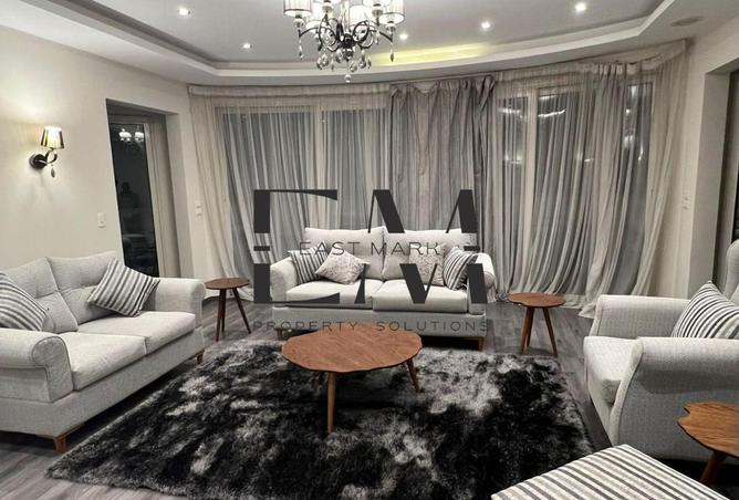 8040877 - Property Image 2