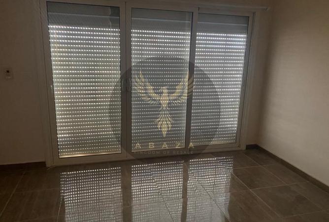 8243138 - Property Image 2