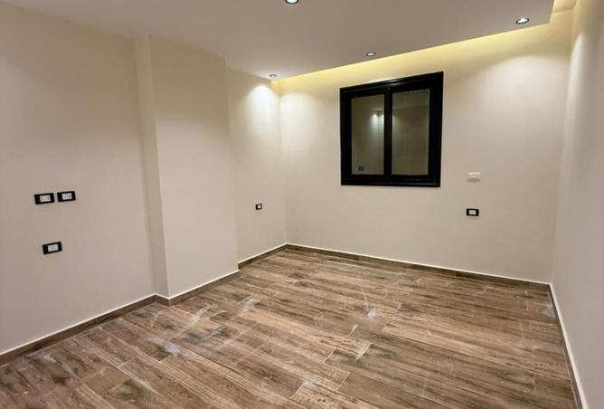 8370602 - صورة العقار 2