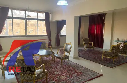شقة - 3 غرف نوم - 2 حمامات للايجار في شارع محمد طلعت سالم - المنطقة الأولى - مدينة نصر - القاهرة