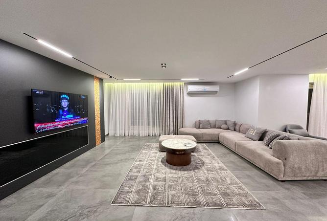 4828860 - Property Image 3