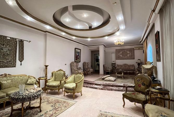 8302732 - Property Image 2