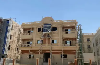 Apartment - 3 Bedrooms - 3 Bathrooms for sale in Area G - Ganoob El Acadimia - New Cairo City - Cairo