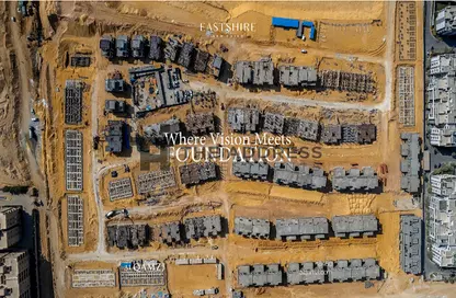 Townhouse - 3 Bedrooms - 3 Bathrooms for sale in Eastshire compound - 5th Settlement Compounds - The 5th Settlement - New Cairo City - Cairo