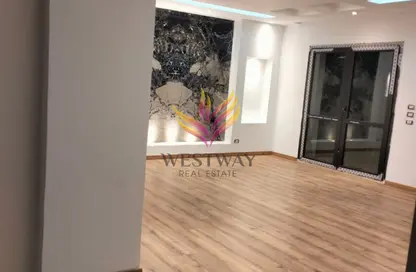 شقة - 3 غرف نوم - 4 حمامات للايجار في ذا كورت ياردز - كمبوندات الشيخ زايد - الشيخ زايد - الجيزة