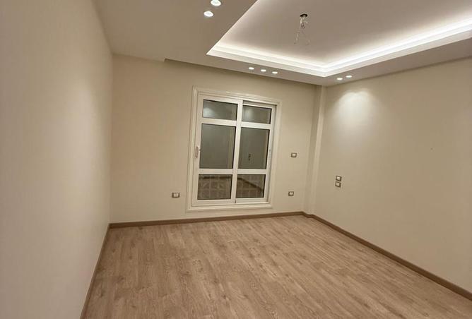 8270036 - صورة العقار 3