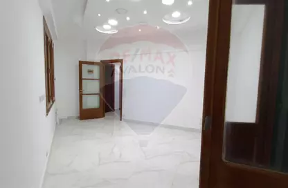 Office Space - Studio - 1 Bathroom for rent in Raml Station - Hay Wasat - Alexandria