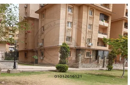 Apartment - 3 Bedrooms - 2 Bathrooms for sale in Gardenia City Compound Nasr City - Zahraa Madinat Nasr - Nasr City - Cairo