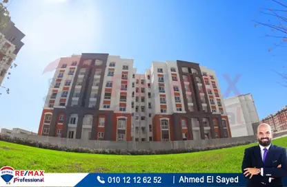 Apartment - 4 Bedrooms - 3 Bathrooms for sale in Alex West - Alexandria Compounds - Alexandria