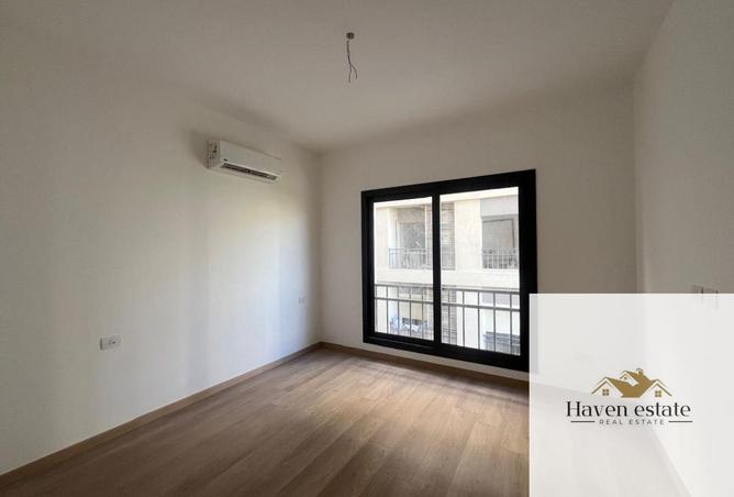 8321360 - Property Image 2