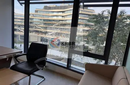مساحات مكتبية - استوديو - 2 حمامات للبيع في ذا بوليجون - كمبوندات الشيخ زايد - الشيخ زايد - الجيزة