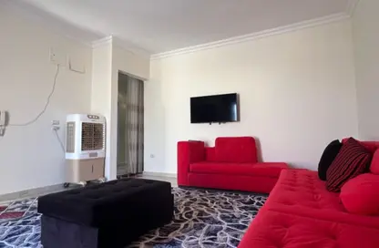 Apartment - 3 Bedrooms - 2 Bathrooms for rent in Doctor Ali Mosharafa St. - Al Narges 6 - Al Narges - New Cairo City - Cairo