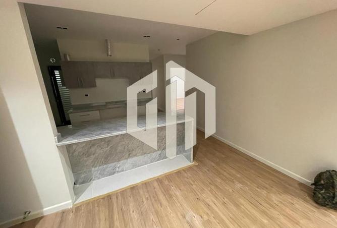 8205841 - Property Image 2