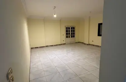 Apartment - 3 Bedrooms - 2 Bathrooms for sale in Naguib Al Rihani St. - Al Narges 7 - Al Narges - New Cairo City - Cairo