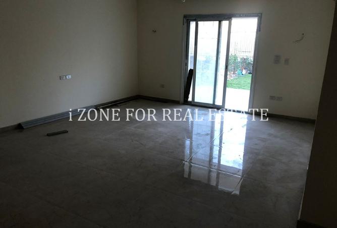 8233247 - Property Image 3