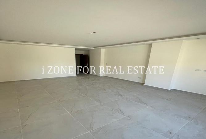 8016077 - Property Image 3