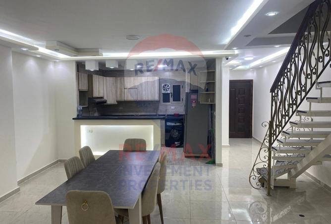 8326881 - Property Image 3