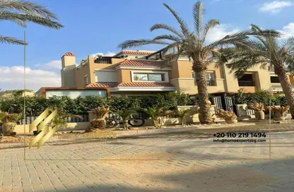 Villa - 5 Bedrooms - 5 Bathrooms for sale in Croons Sarai - Mostakbal City Compounds - Mostakbal City - Future City - Cairo