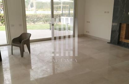 فيلا - 4 غرف نوم - 4 حمامات للايجار في نيو جيزة - طريق مصر اسكندرية الصحراوي - مدينة 6 أكتوبر - الجيزة