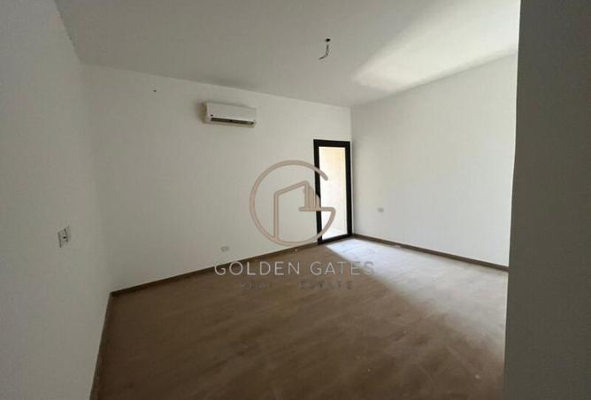 8255912 - صورة العقار 3