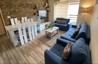 Apartment - 2 Bedrooms - 1 Bathroom for sale in Madinaty - Cairo