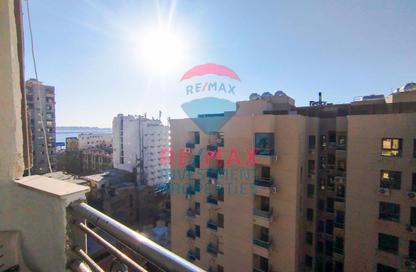 Apartment - 3 Bedrooms - 1 Bathroom for rent in Zakaria Ghoneim St. - Ibrahimia - Hay Wasat - Alexandria