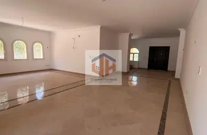 Villa - 4 Bedrooms - 3 Bathrooms for rent in Madinaty - Cairo