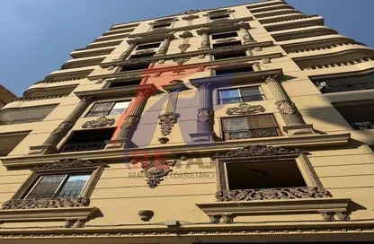 Apartment - 3 Bedrooms - 2 Bathrooms for sale in Al Gahez St. - Al Hadiqah Al Dawliyah - 7th District - Nasr City - Cairo