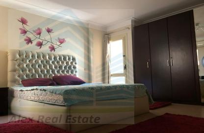 Apartment - 2 Bedrooms - 1 Bathroom for rent in Smouha Square - Smouha - Hay Sharq - Alexandria