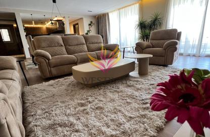 شقة - 3 غرف نوم - 3 حمامات للايجار في جولز - طريق مصر اسكندرية الصحراوي - مدينة 6 أكتوبر - الجيزة