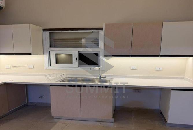 8221441 - Property Image 3